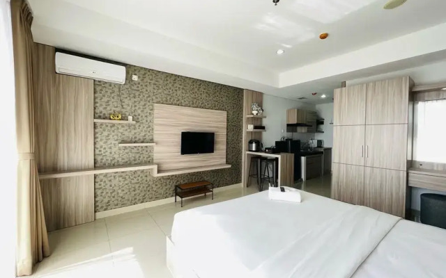 Deluxe Studio Room At Dago Suites Apartment