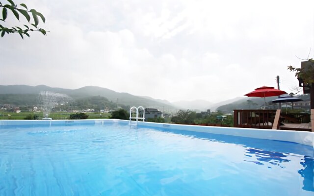 Ganghwa Hyangwon Pension