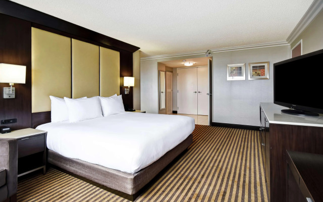 DoubleTree by Hilton Hotel Pleasanton at the Club