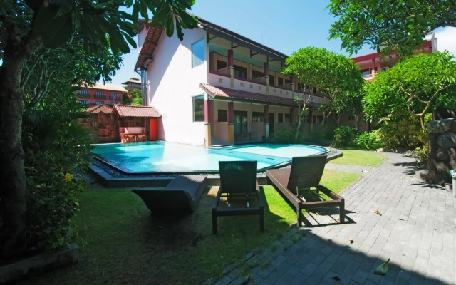 Pesona Beach Inn