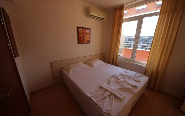 Rainbow 2 - Menada Apartments