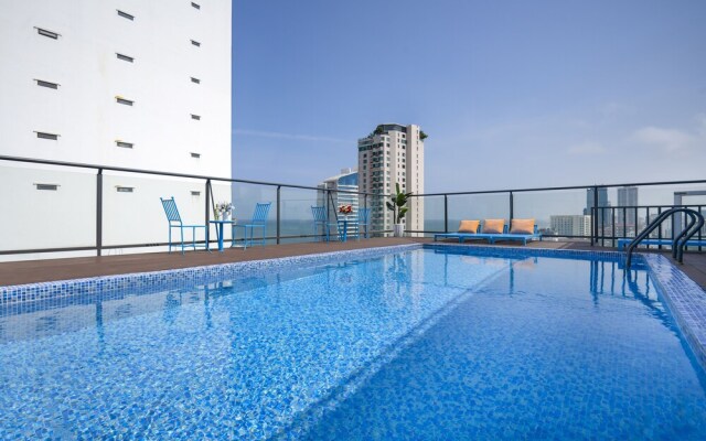 Royal Ocean Hotel Đa Nang