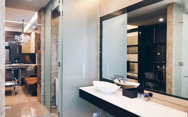 Garden Studio Residence