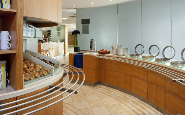 Holiday Inn Express Oxford-Kassam Stadium by IHG