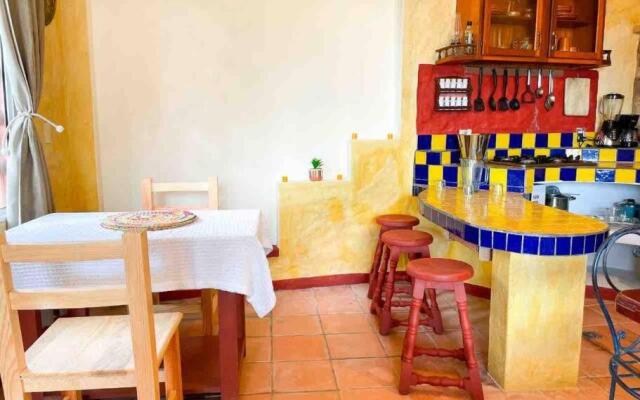 Lovely Apartment with Patio and Ocean View