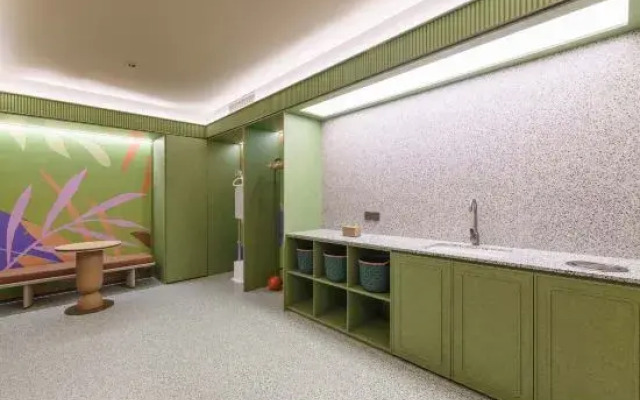 Orange Hotel (Shugang Road Branch of Zhuanghe Municipal Government)