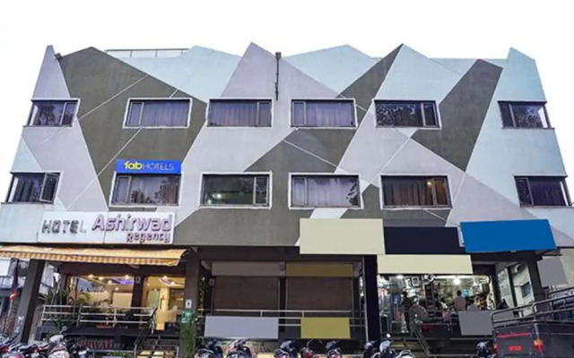 Fabhotel Ashirwad Regency