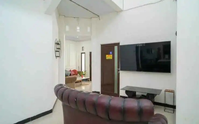 RedDoorz Syariah Near Jalan A Yani KM 8 Citraland