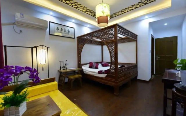 Wuzhen Pomegrante Garden Hotel