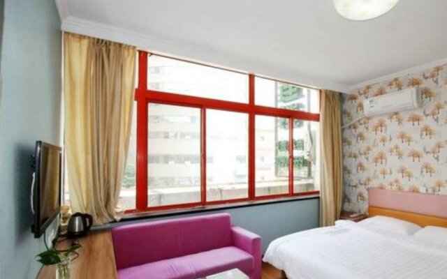 Little Free Time Internationa Hostel Qingdao