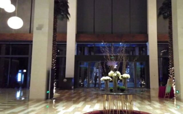 Palm Beach Hotel
