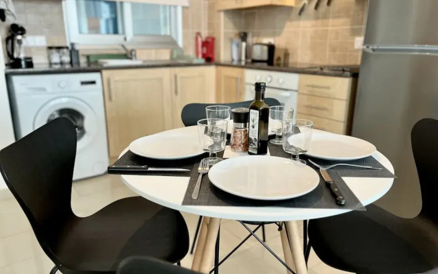 60 KAP - Stay Chromata Lagoon Apartment