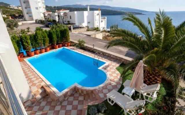 Royal Villas
