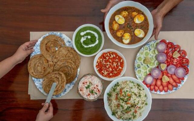 SaffronStays Parsi Manor