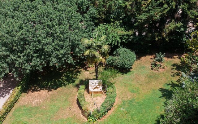 Alluring 2BR Apartment in Marousi