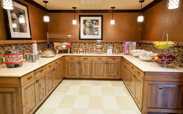 Hampton Inn & Suites Tifton