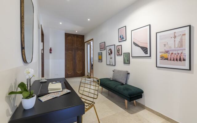 And Terrace Near Ostiense And San Saba