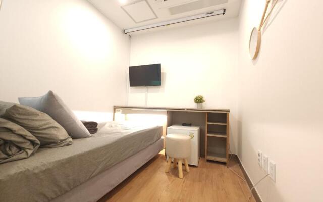 OYO Hostel Myeongdong 2
