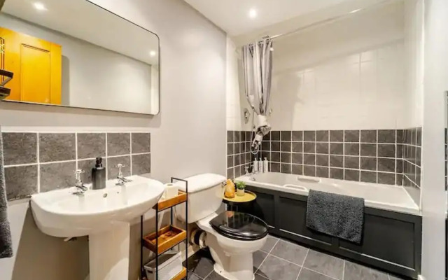 City Centre - 1 Bed - Sleeps 2 - Pet Friendly