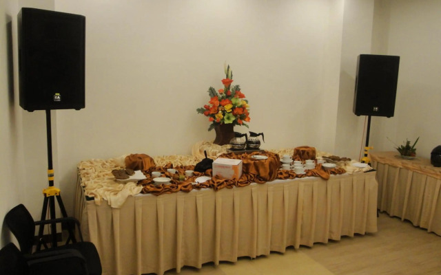 Top Hotel Manado