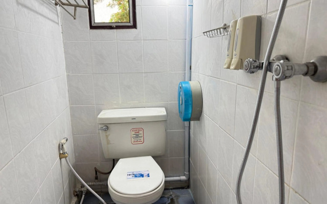 Collection O Khu Mueang near Tha Phae Gate (formerly Lai Thai Guesthouse)