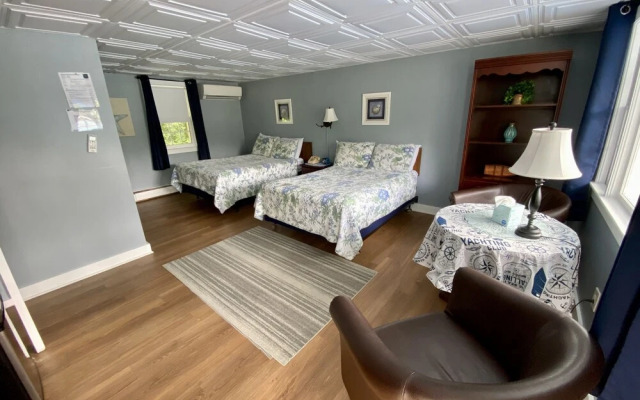 Sandy Neck Motel