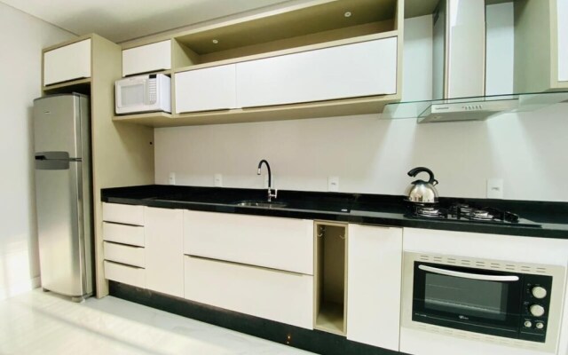 Apartamento 2 Quartos com Piscina 798