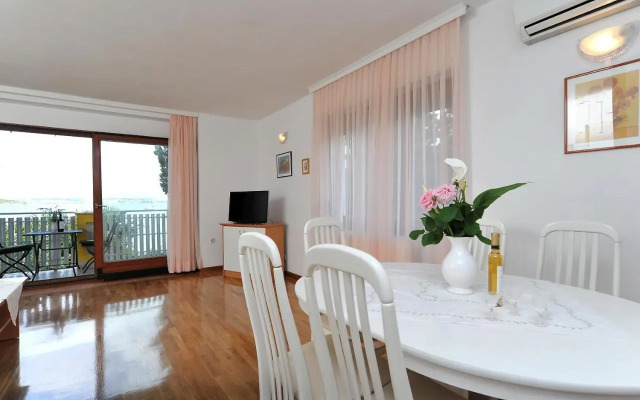 Apartments Villa Eden