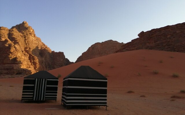Wadi Rum Blue Sky and Tour