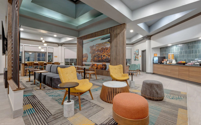 La Quinta Inn & Suites Sherman Denison