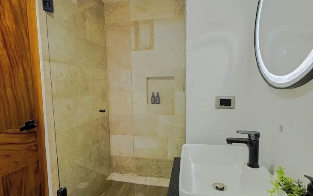 Estudio con Jacuzzi Privado NAIA B8