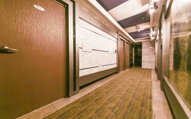 Hera Motel