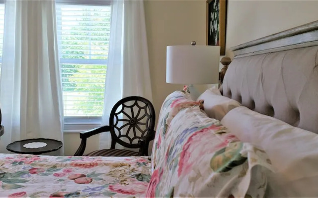 The Elmere House Bed & Breakfast