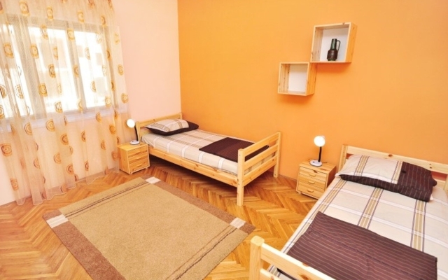 Holiday house Zeljka - 60 m from sea: Podstrana, Riviera Split