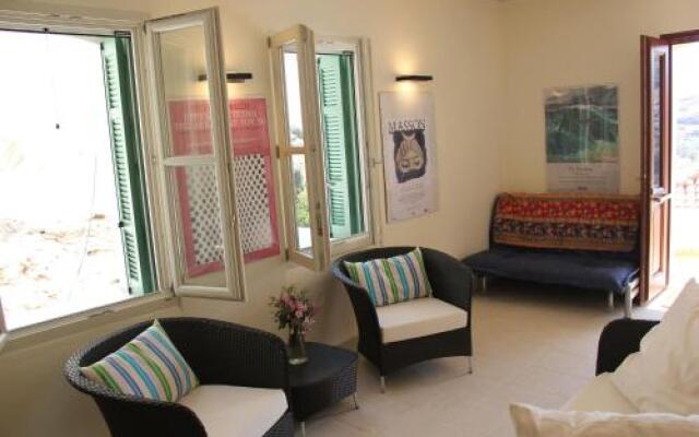 KARMI Apartments