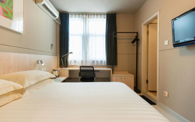 Jinjiang Inn Shanghai Huaihai Road East