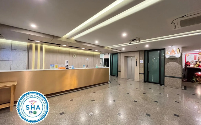 Sri Betong Hotel (SHA Extra Plus)