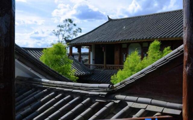 Yun Shang Yi Ju Spring Resort