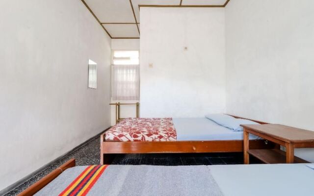 Satriafi Hotel By Zuzu