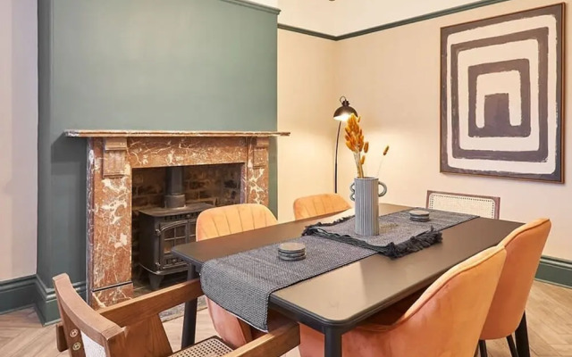 Host Stay Kittiwake House