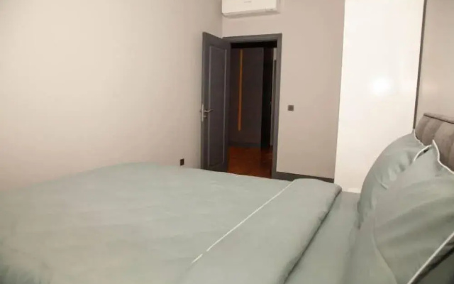 Benesta D127