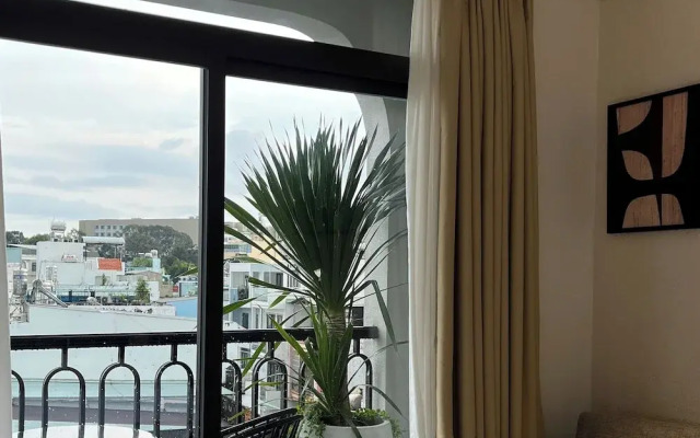 Dong Nhu 6 Hotel