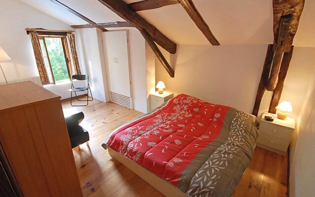 House Lavit Puy-lEveque