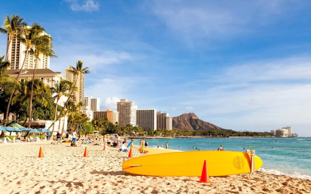 Waikiki Banyan 1BR Condos with No Parking