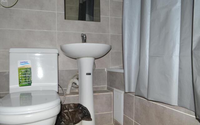 Apartment on Ahunbaev street, 187