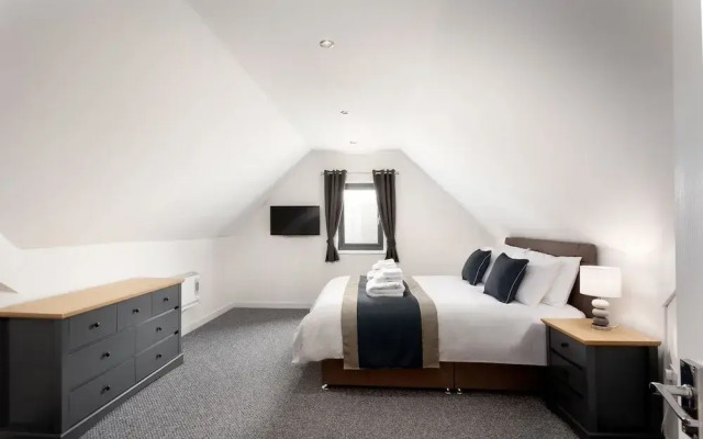 Mclaren House Seahouses