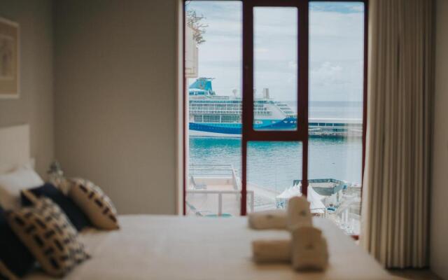 Studio Marina by Madeira Best Apartments