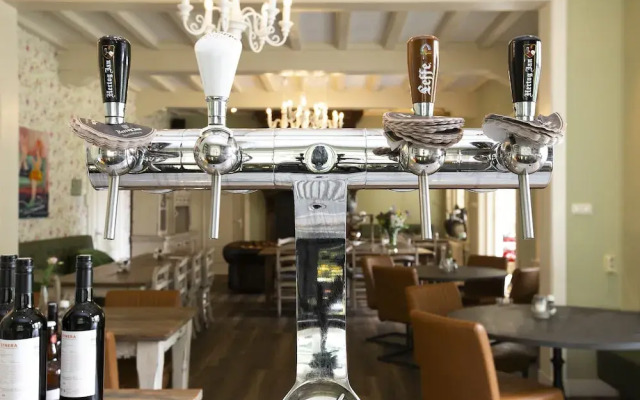 Hotel De Barones