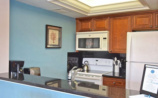 Palm Bay Club by Vtrips