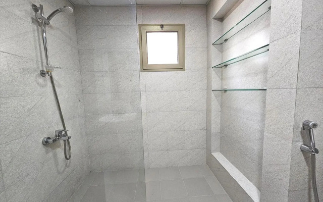 Al Faris Suite 2